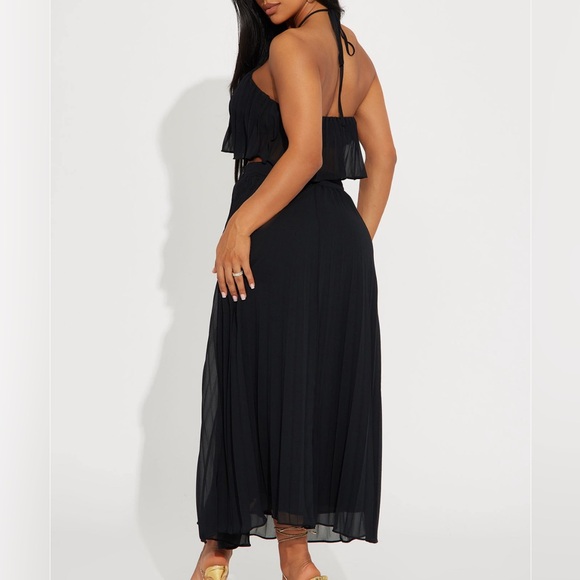 Fashion Nova | Pleated Skirt Set - Picture 2 of 7